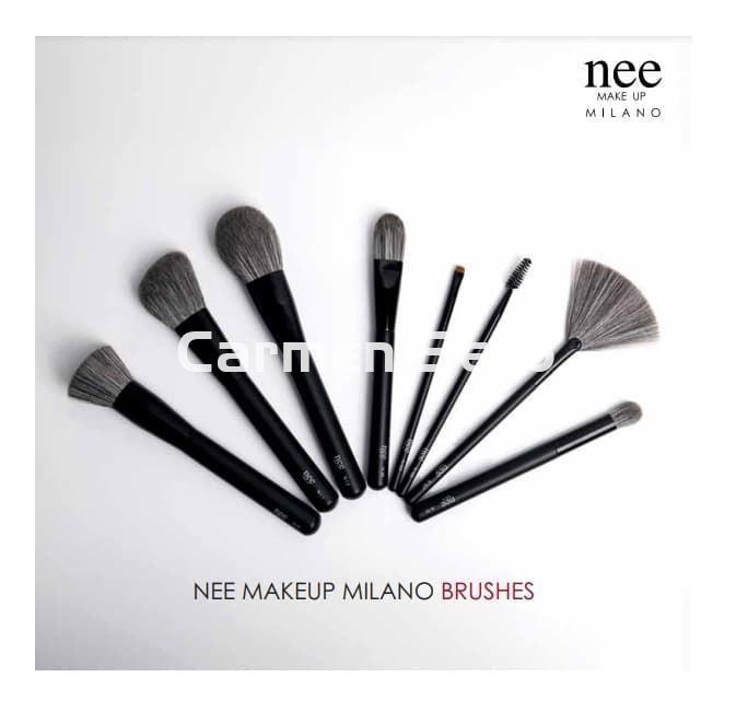 Nee Make Up Milano Brocha Abanico Fan Brush Nº107 - Imagen 2